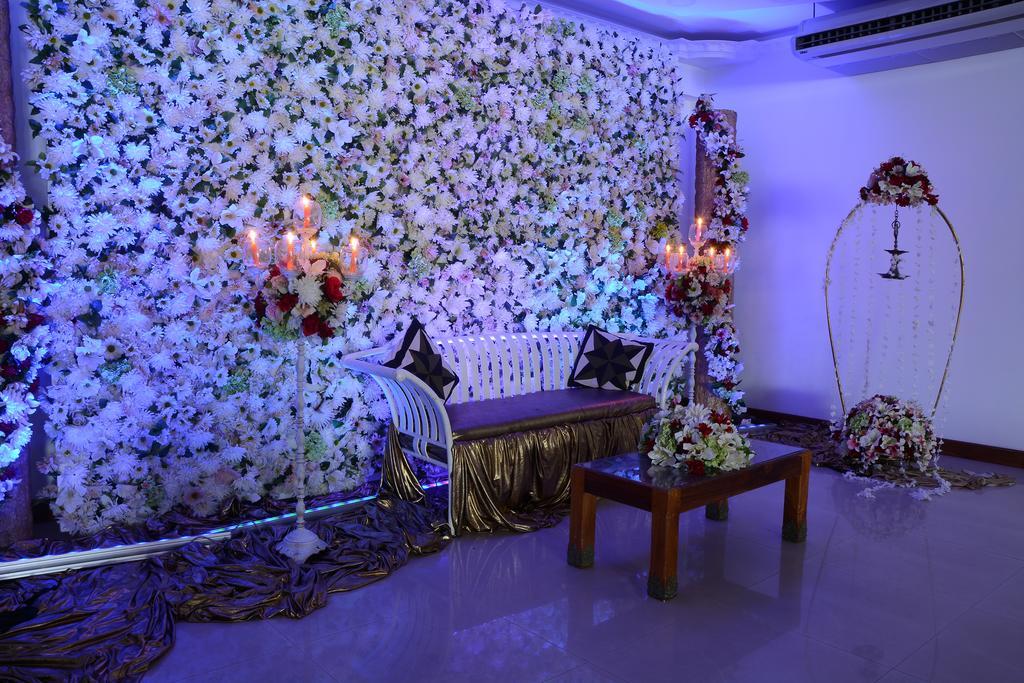 Mount Breeze Hotel Dehiwala-Mount Lavinia Eksteriør billede