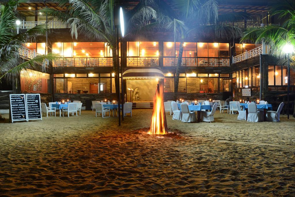 Mount Breeze Hotel Dehiwala-Mount Lavinia Eksteriør billede
