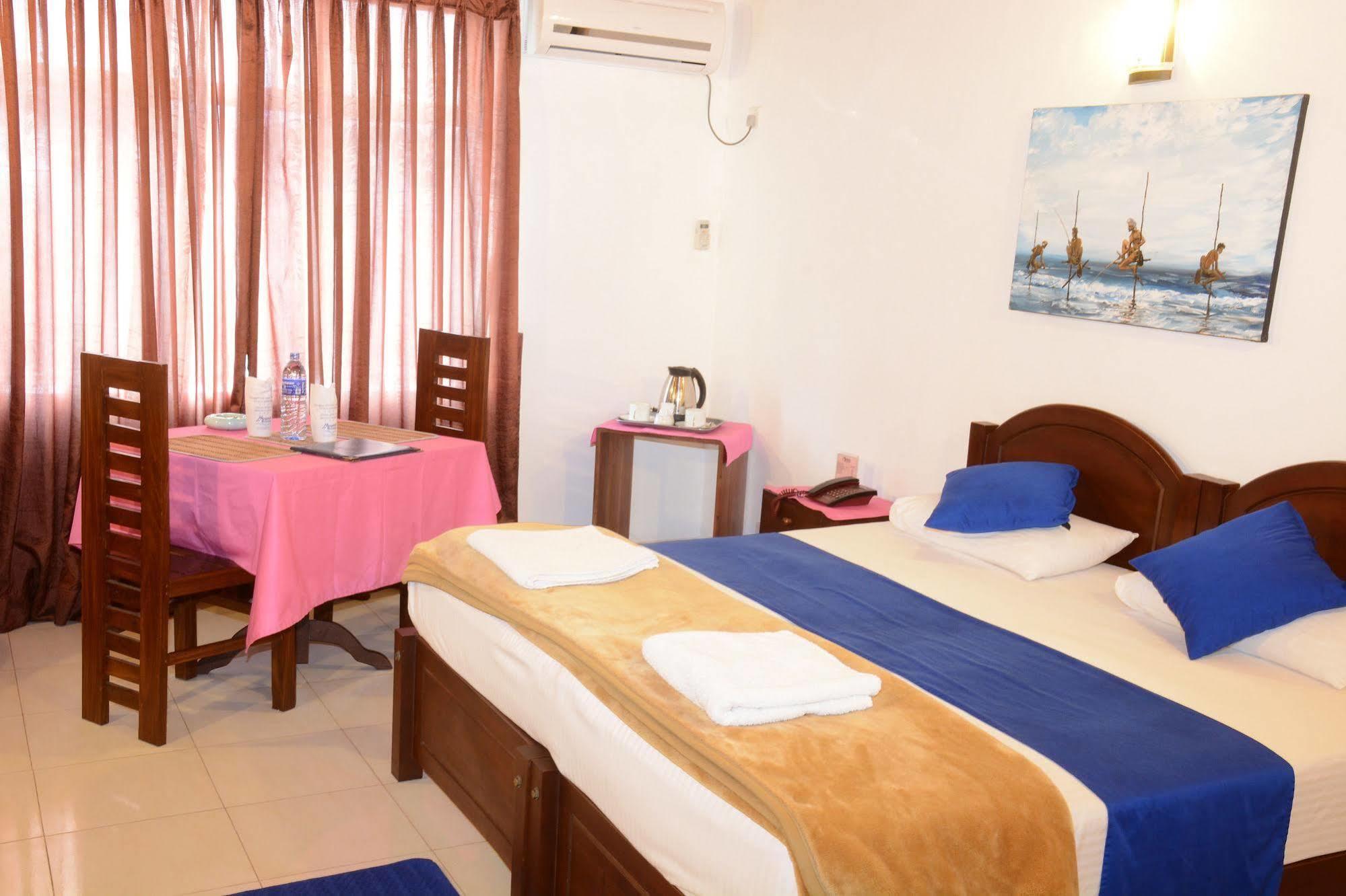 Mount Breeze Hotel Dehiwala-Mount Lavinia Eksteriør billede