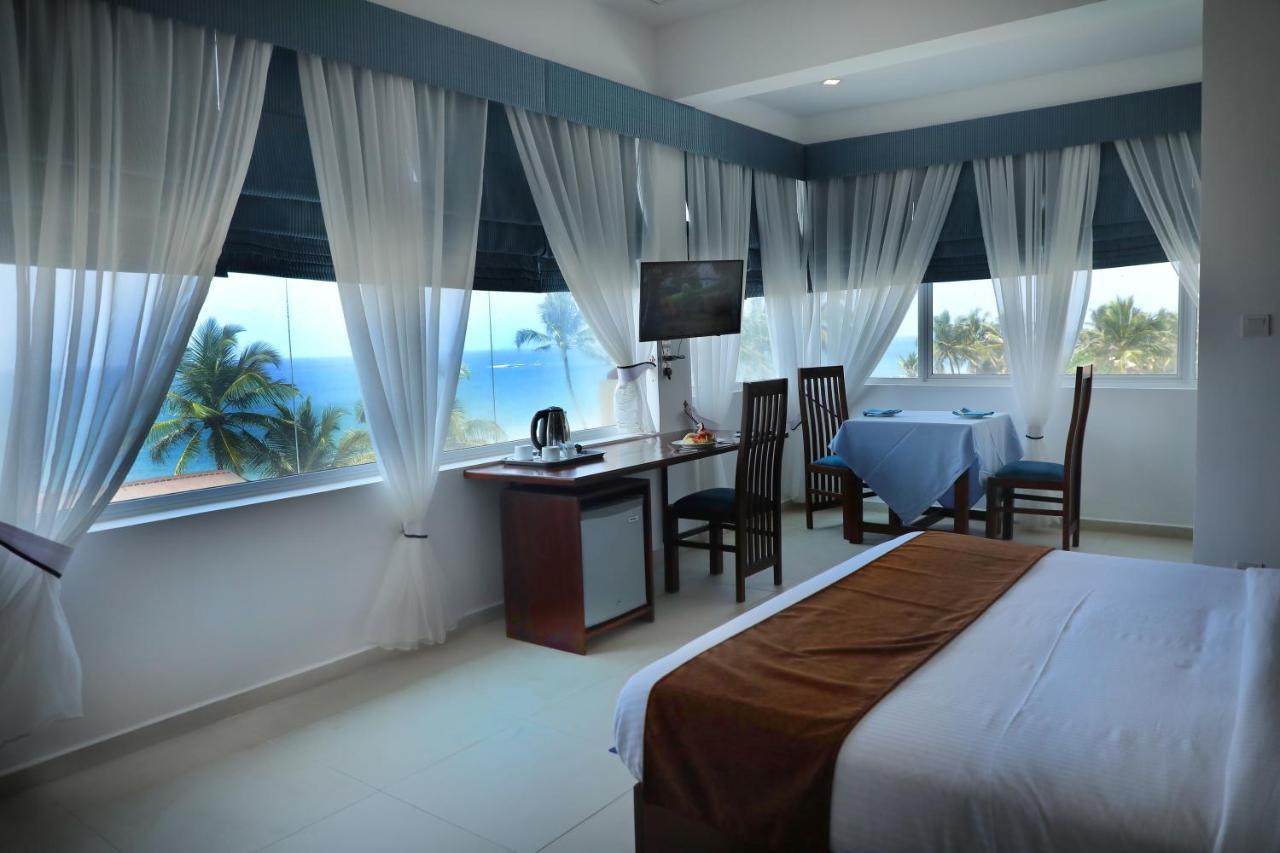 Mount Breeze Hotel Dehiwala-Mount Lavinia Eksteriør billede