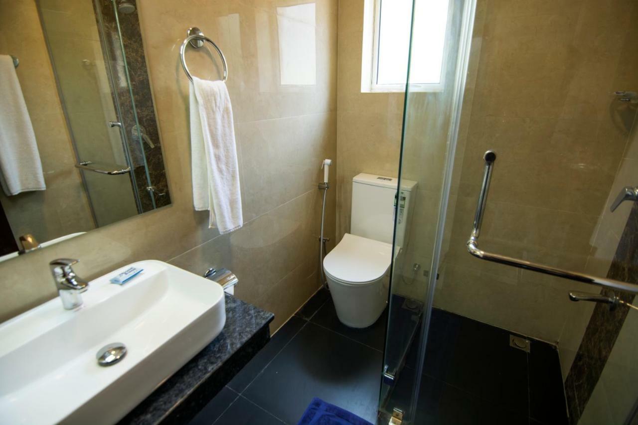 Mount Breeze Hotel Dehiwala-Mount Lavinia Eksteriør billede
