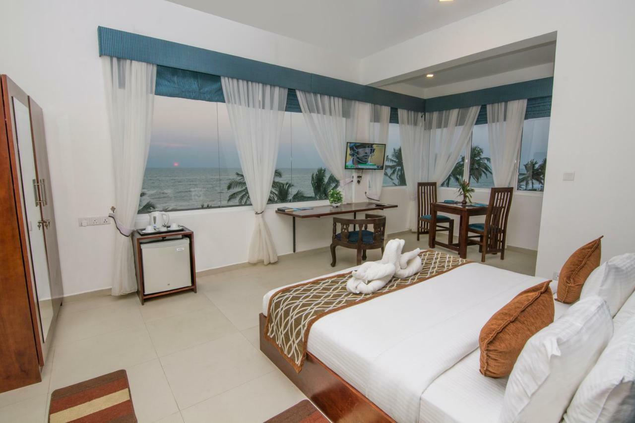 Mount Breeze Hotel Dehiwala-Mount Lavinia Eksteriør billede