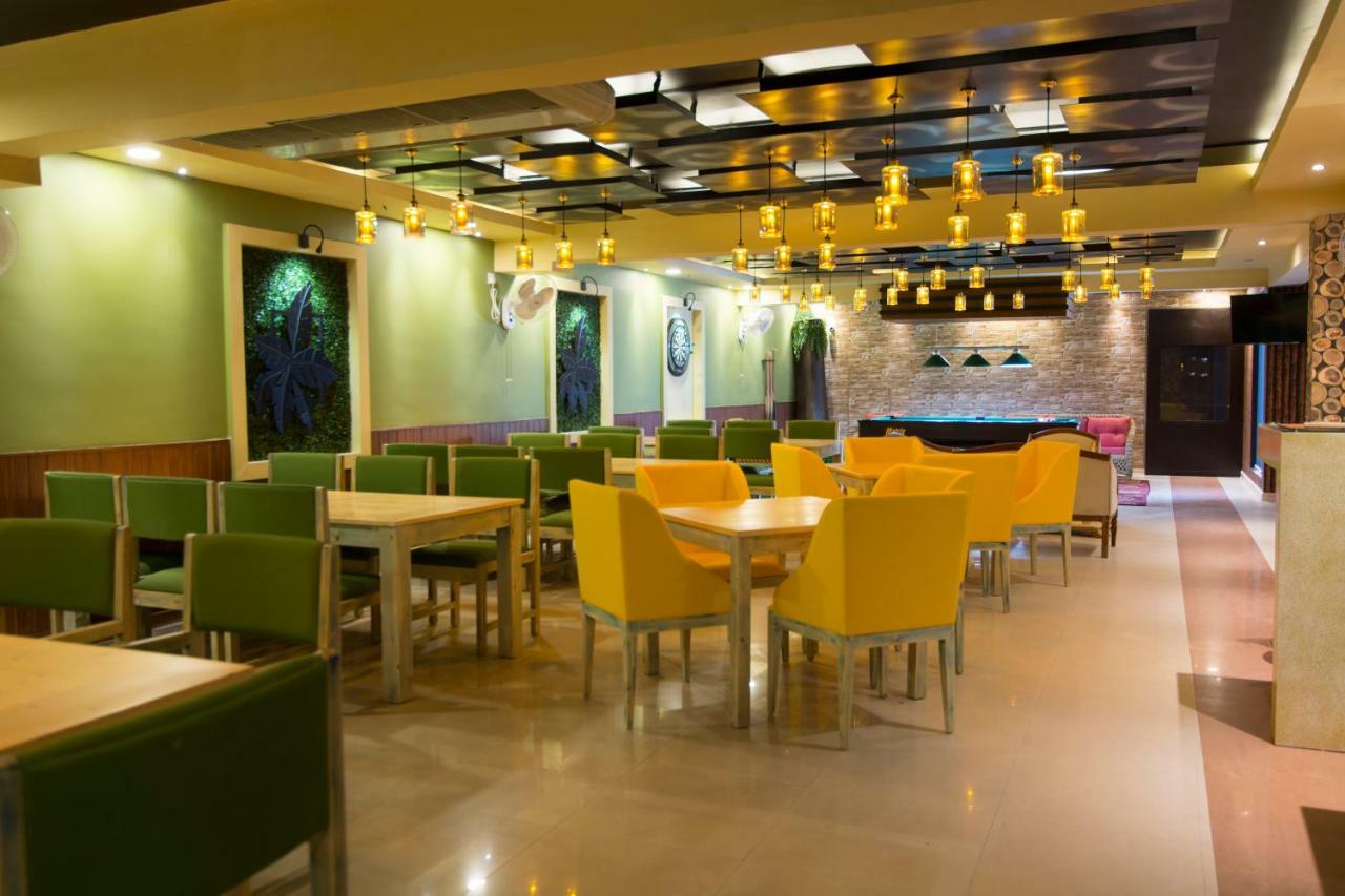 Mount Breeze Hotel Dehiwala-Mount Lavinia Eksteriør billede